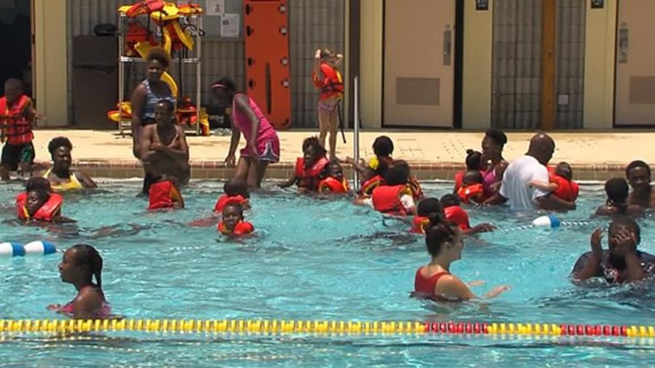 Jaguars Foundation Makes Impact on Jacksonville