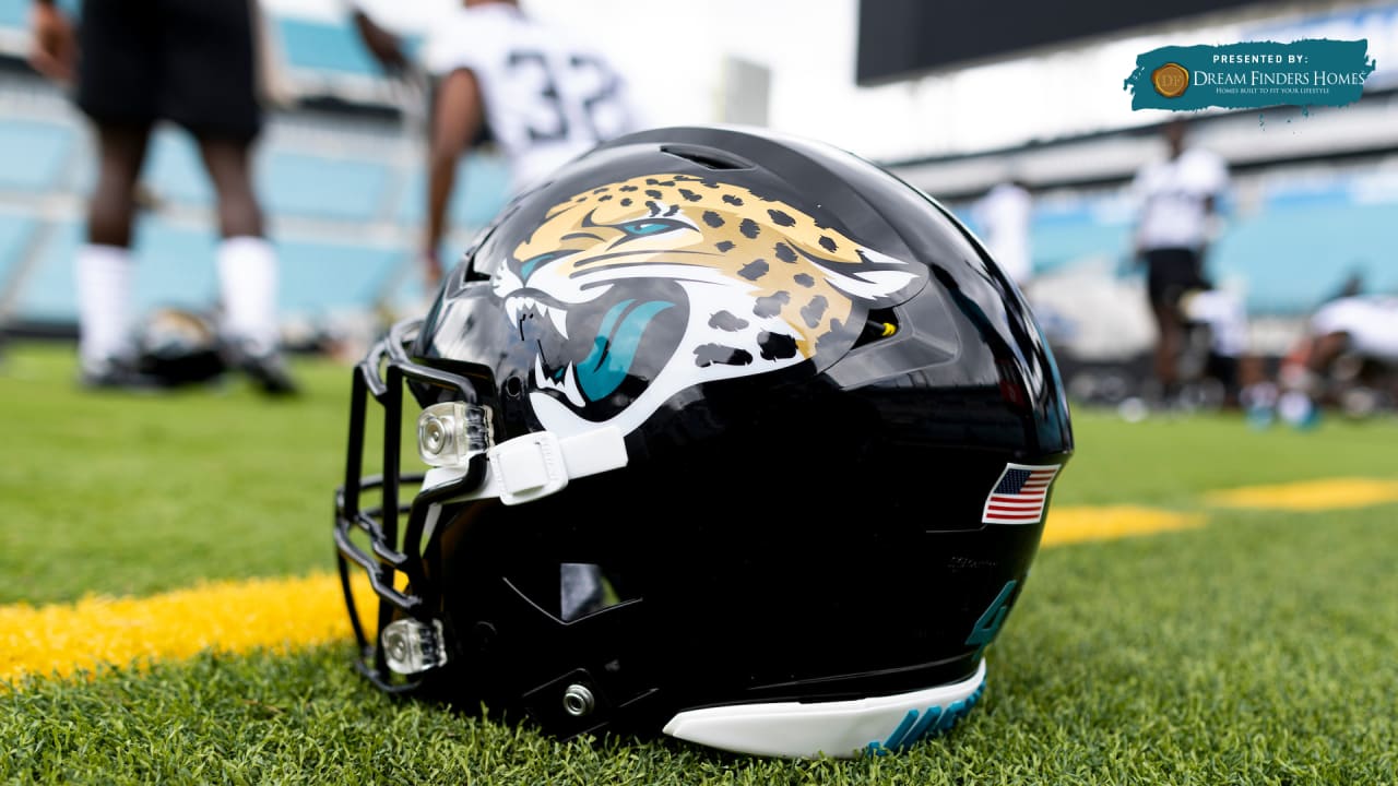 Robertson-Harris: Jaguars' Unified 2023 Pass Rush Strategy