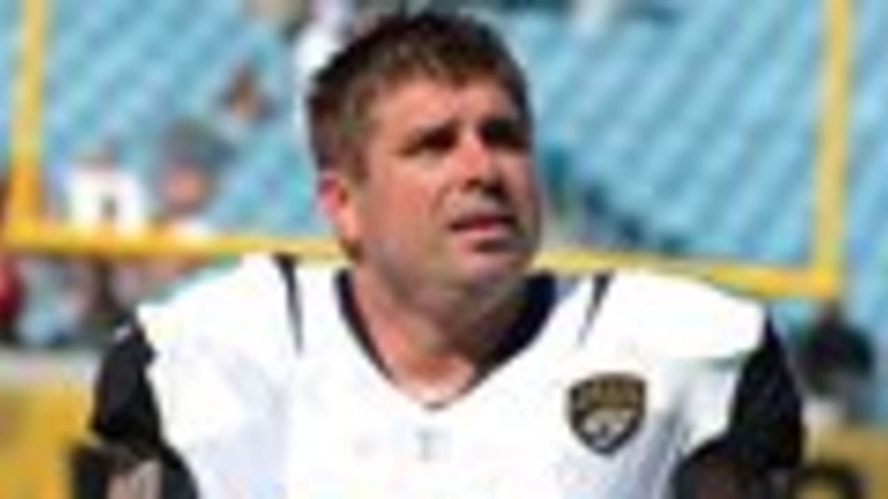 Jaguars Center Brad Meester Retiring After 14 Season