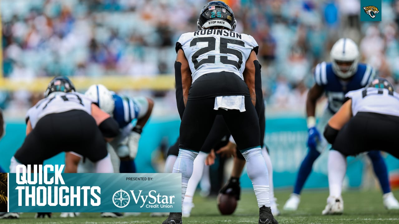 Jacksonville, FL, USA. 19th Dec, 2021. Jacksonville Jaguars running back  James Robinson (25) is introduced 1st half NFL football game between the  Houston Texans and the Jacksonville Jaguars at TIAA Bank Field