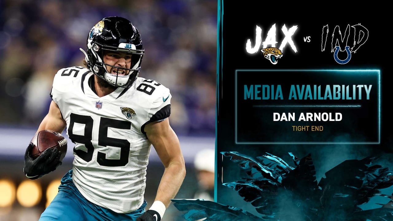 JACKSONVILLE, FL - OCTOBER 10: Jacksonville Jaguars tight end Dan