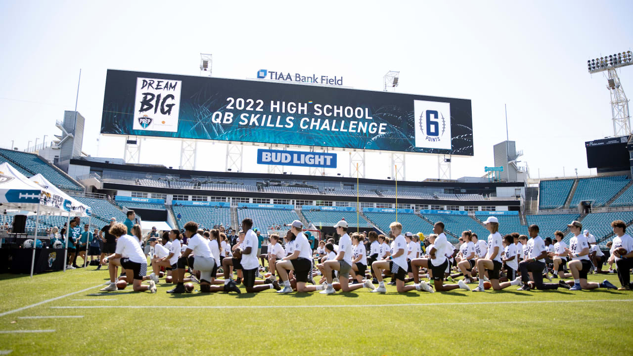 PHOTOS  2022 Jaguars QB Skills Challenge