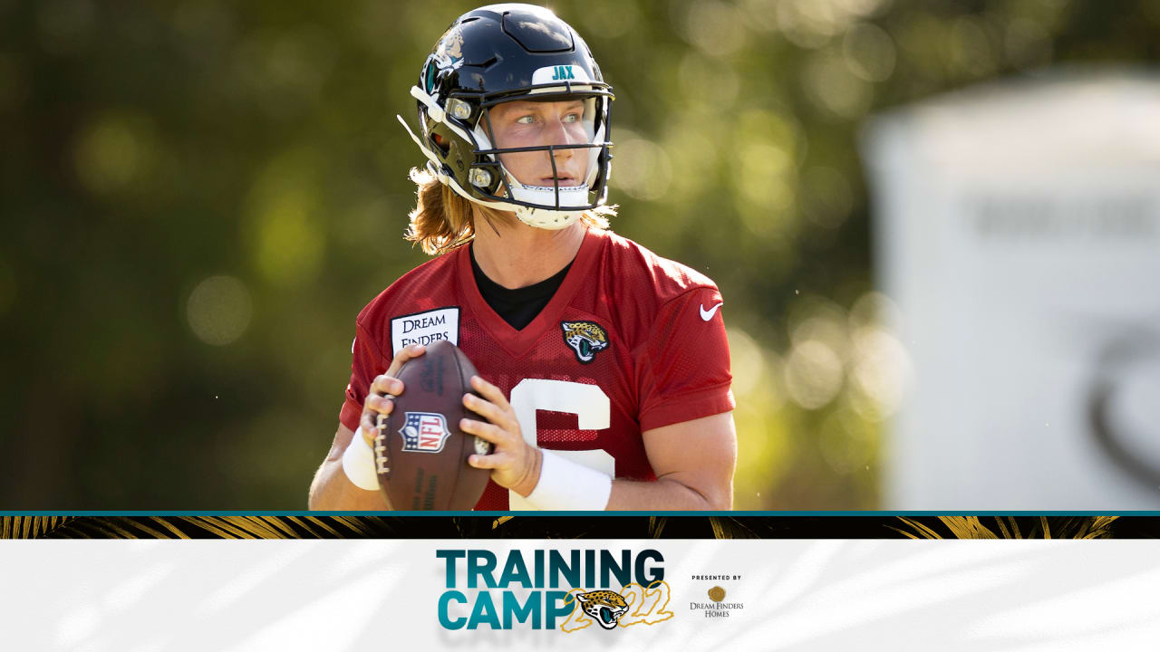 Jaguars Training Camp Day 2 Will Lawrence Live Up To The Hype - d0ms6ur