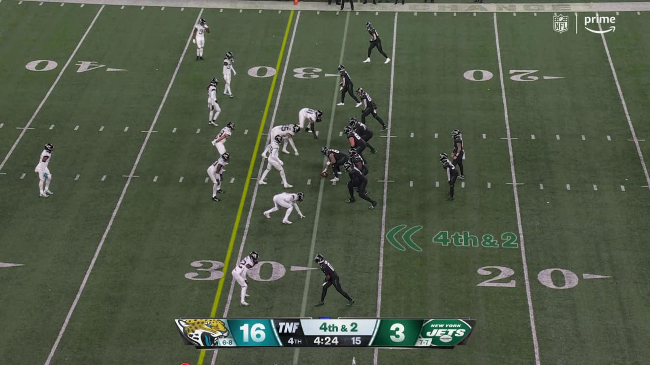 Can'tMiss Play Tre Herndon corrals Garrett Wilson's wild popcorn