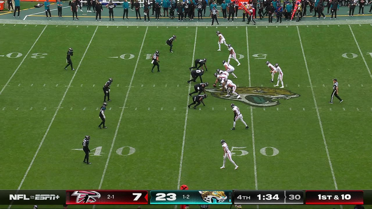 Jaguars dominant defensive first-half leads to 23-7 victory over