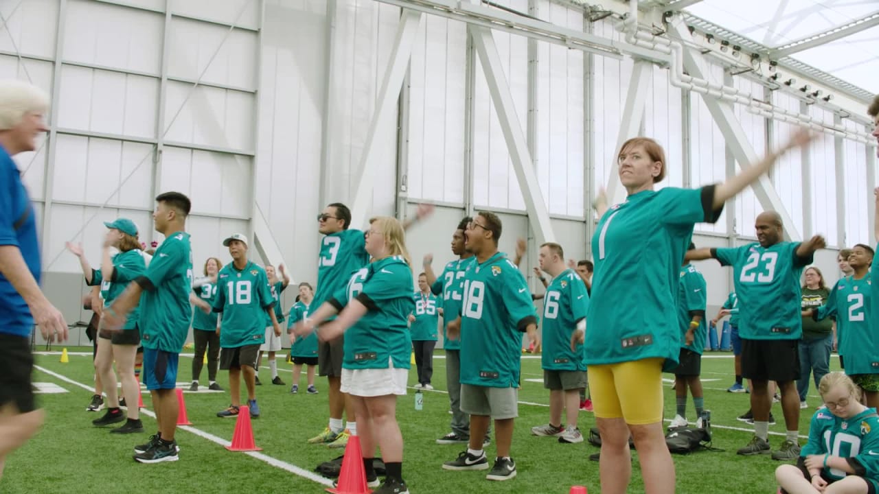 Los Angeles Rams Community, Inspiring the next generation of girls flag  football & women in sports