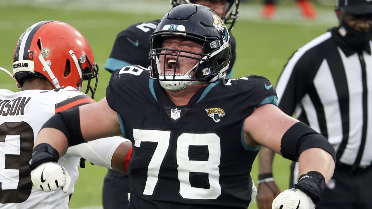 Jaguars' Josh Allen credits 'big brother' Calais Campbell for