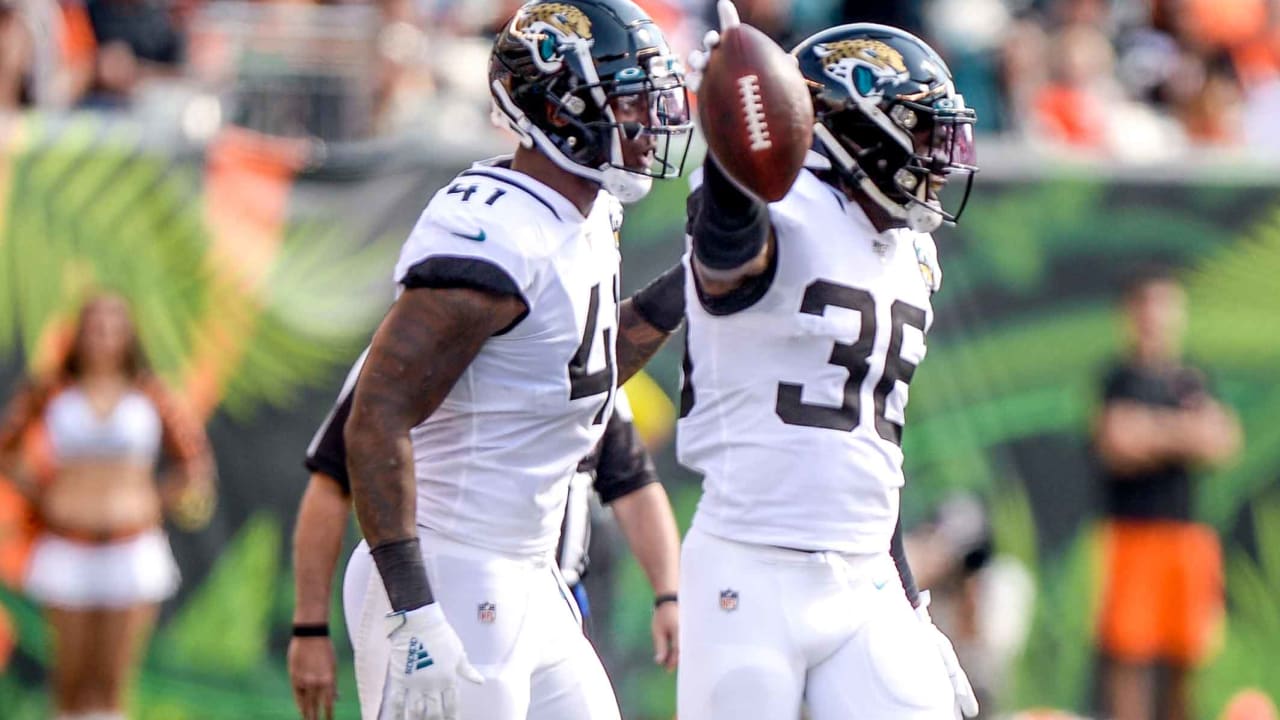 Jaguars CB Ramsey missing practice Wednesday, PFF News & Analysis