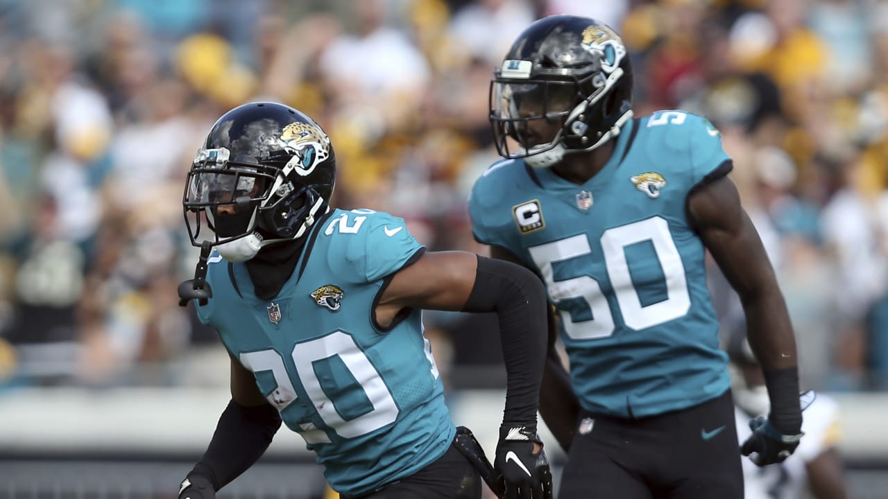 AP Source: Jaguars sign linebacker Myles Jack to four-year extension