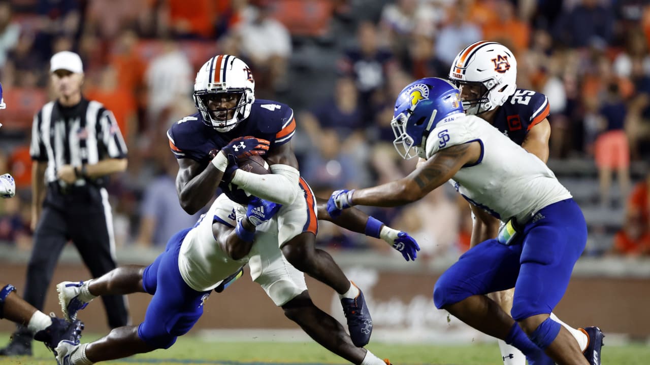 Jaguars select Auburn RB Tank Bigsby in third round of 2023 NFL draft