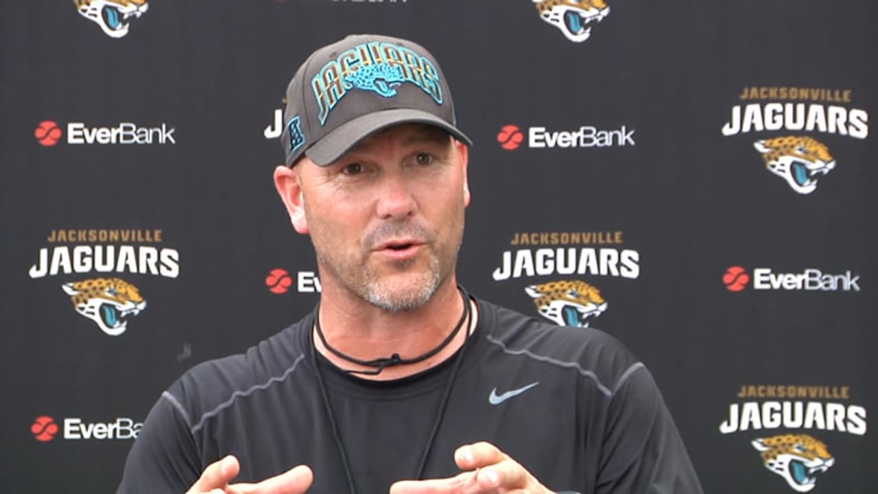 Press Conference: Gus Bradley