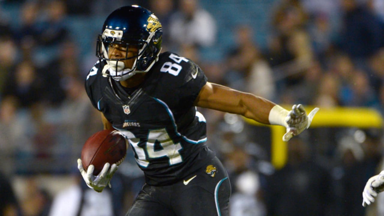 Jaguars lose Rashad Jennings for year, deal for cornerback