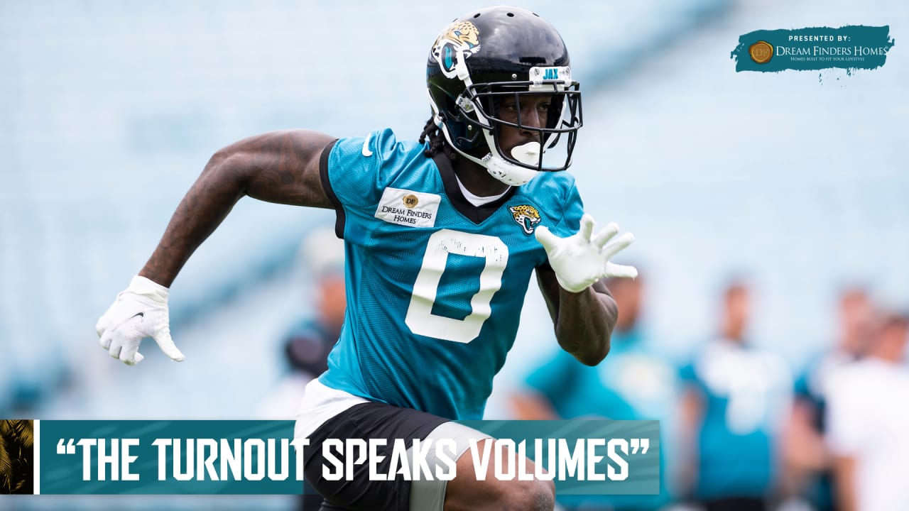 Jacksonville Jaguars first padded practice 2023 Everbank miller center