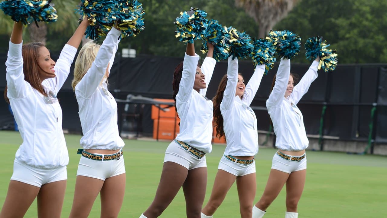 Jaguars Training Camp Day 2 Rookie Makes Jaw Dropping Play - cnjirsc
