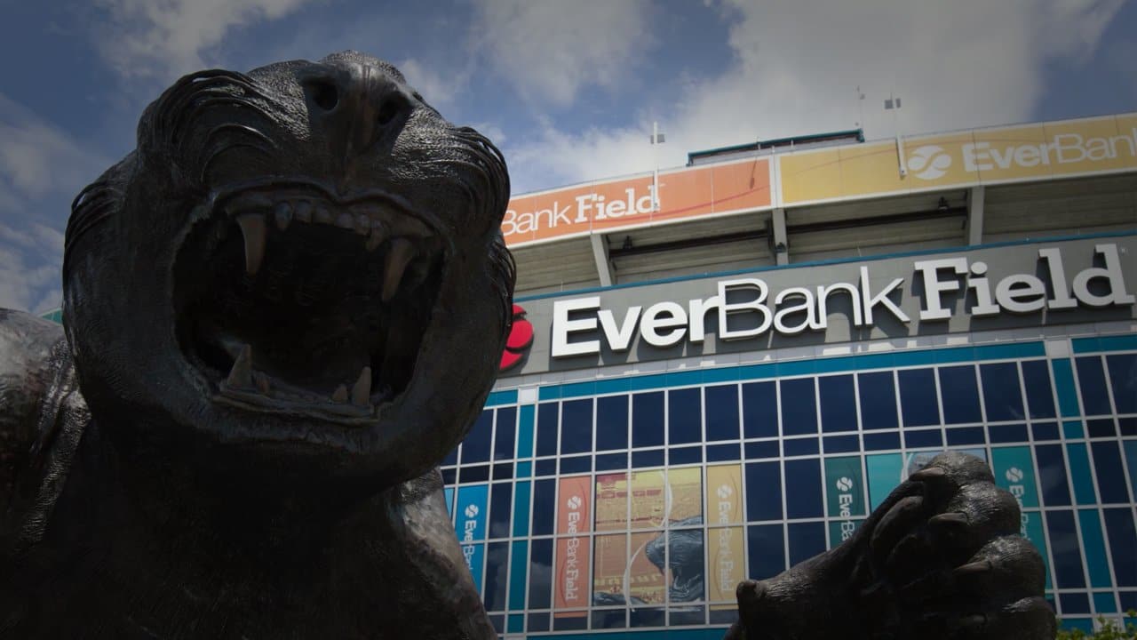 jacksonville jaguars statue