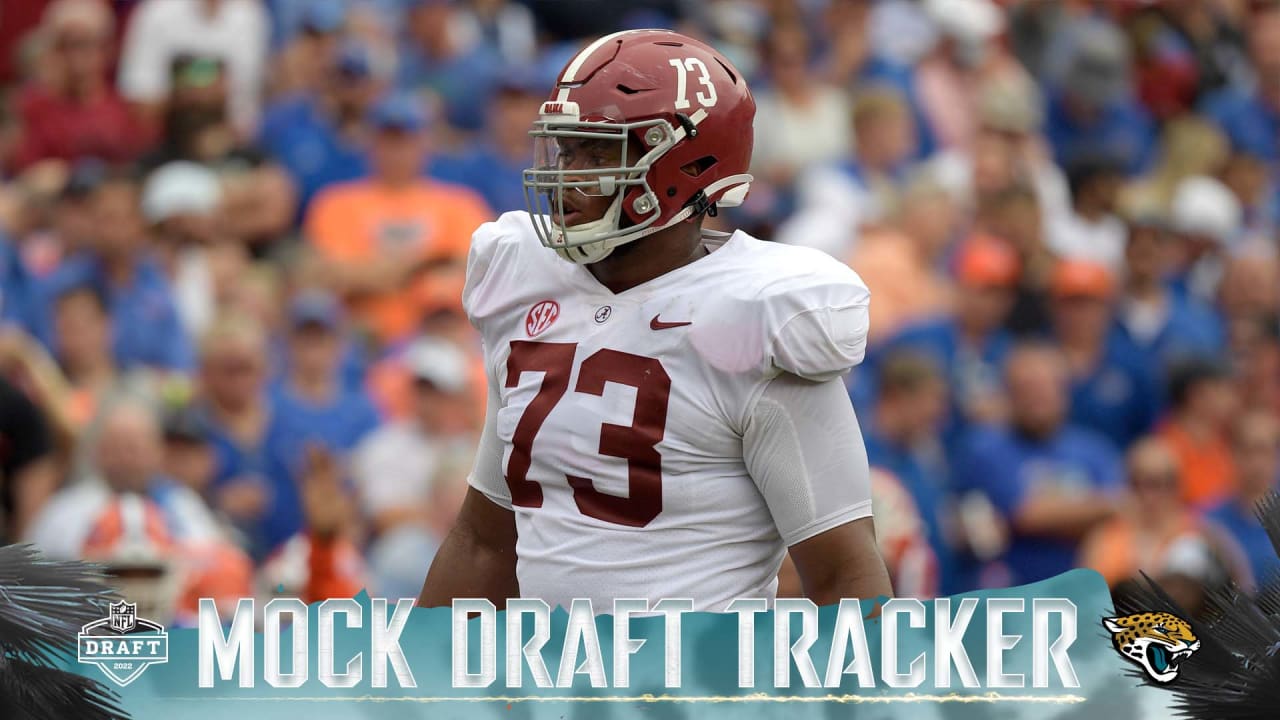 Mock draft tracker 3.0: OT remains popular at No. 1