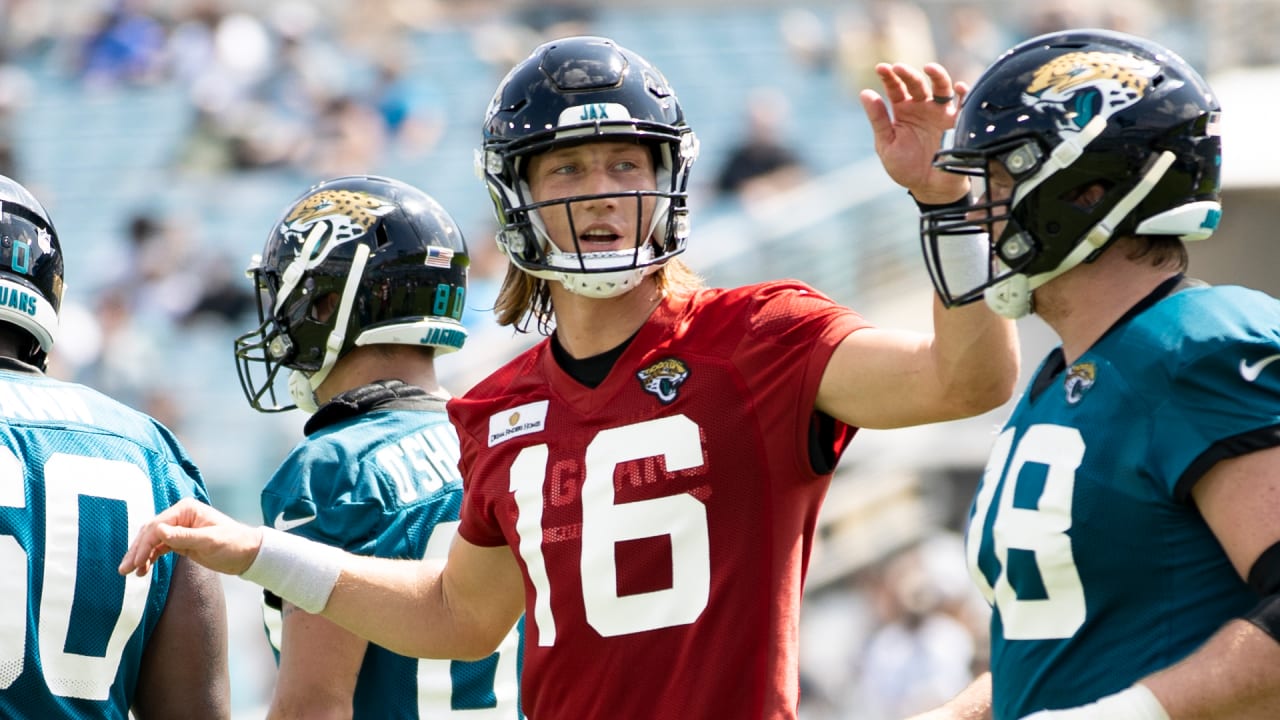 Look: Photo edits of Jags' 2021 rookie class in their new uniforms