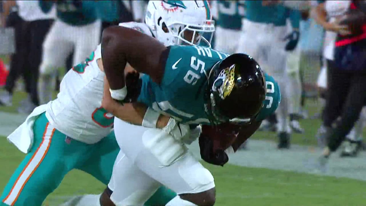 WATCH: Falcons defense sacks Dolphins QB Skylar Thompson