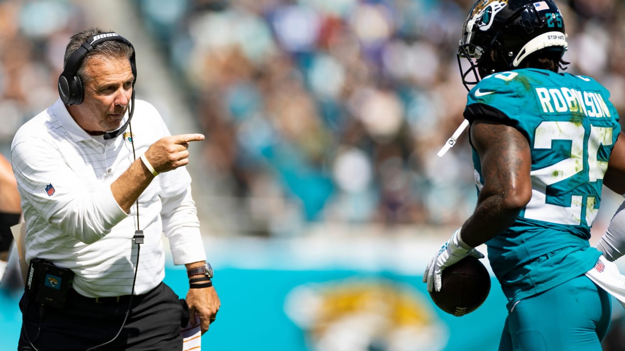 Tennessee Titans vs Jacksonville Jaguars referee, officials for