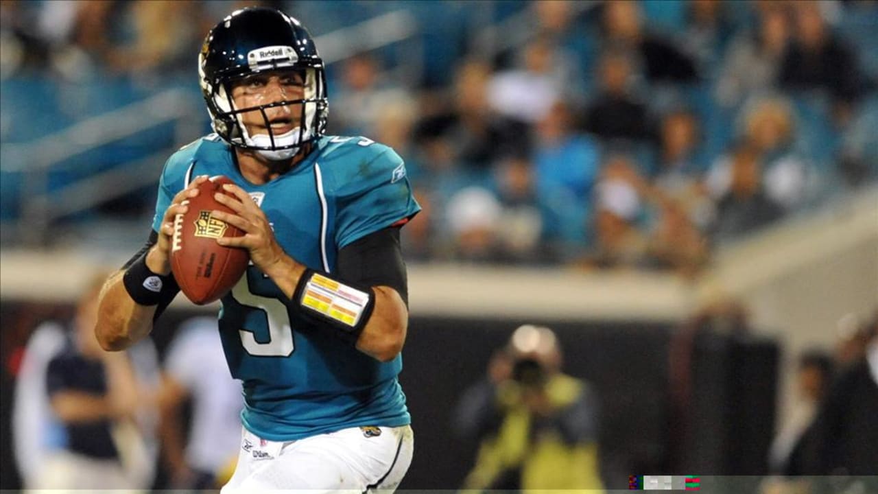 Jacksonville quarterback David Garrad under center against Houston