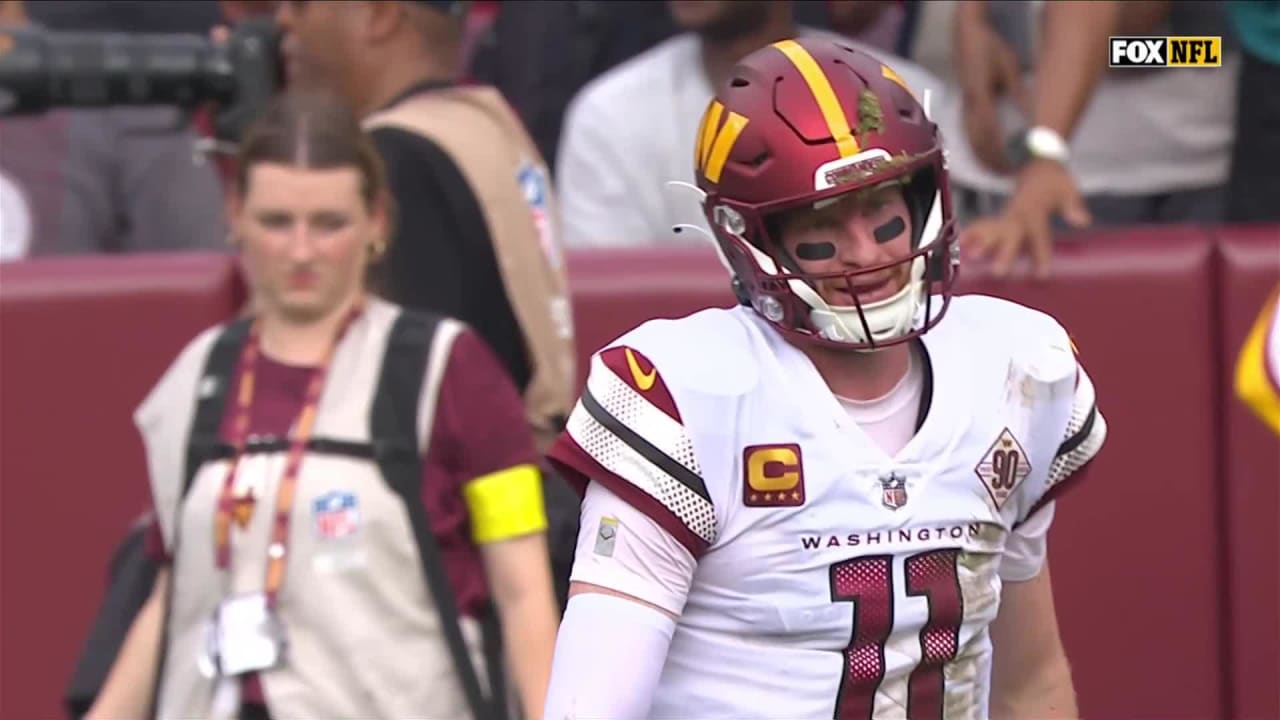 HIGHLIGHT Travon Walker reads the screen perfectly as he snatches his