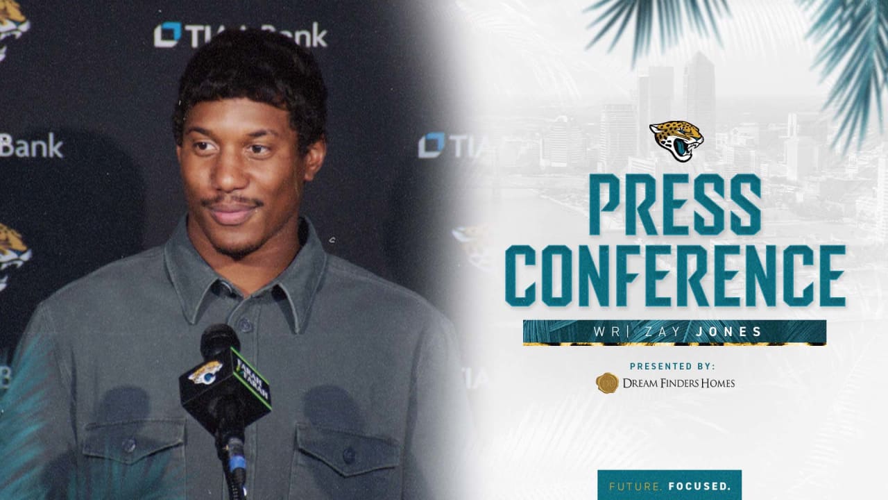 Zay Jones helps keep the Jaguars in playoff contention! 