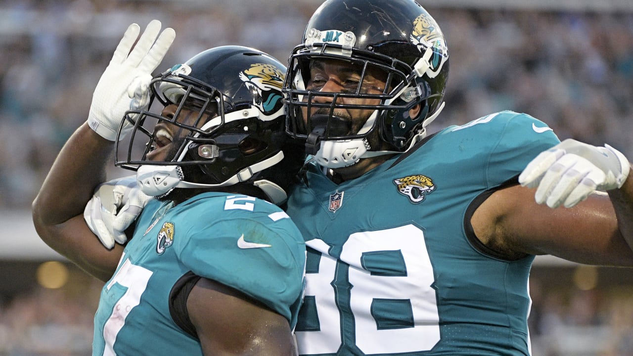 Corey Grant gets Jacksonville Jaguars off to good start in AFC