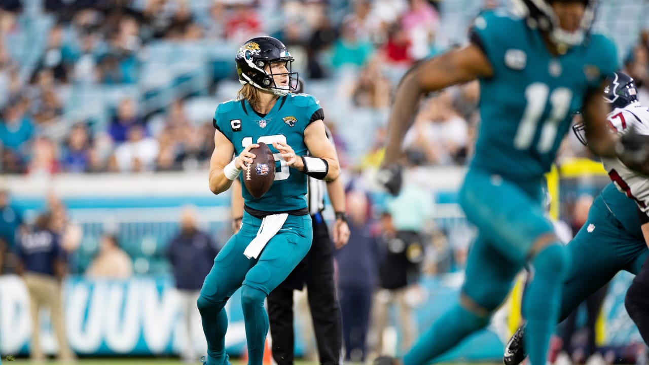 Even with 'vanilla' preseason opener, Jaguars saw progress against Raiders