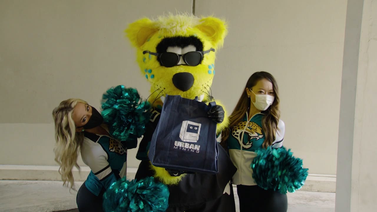 NFL team Jacksonville Jaguars mascot Jackson DeVille waves a