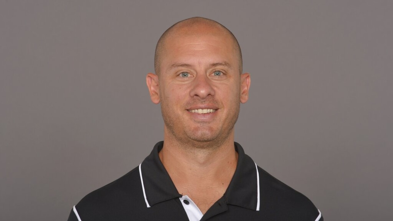 Publix Tailgate Show Safeties coach Joe Danna