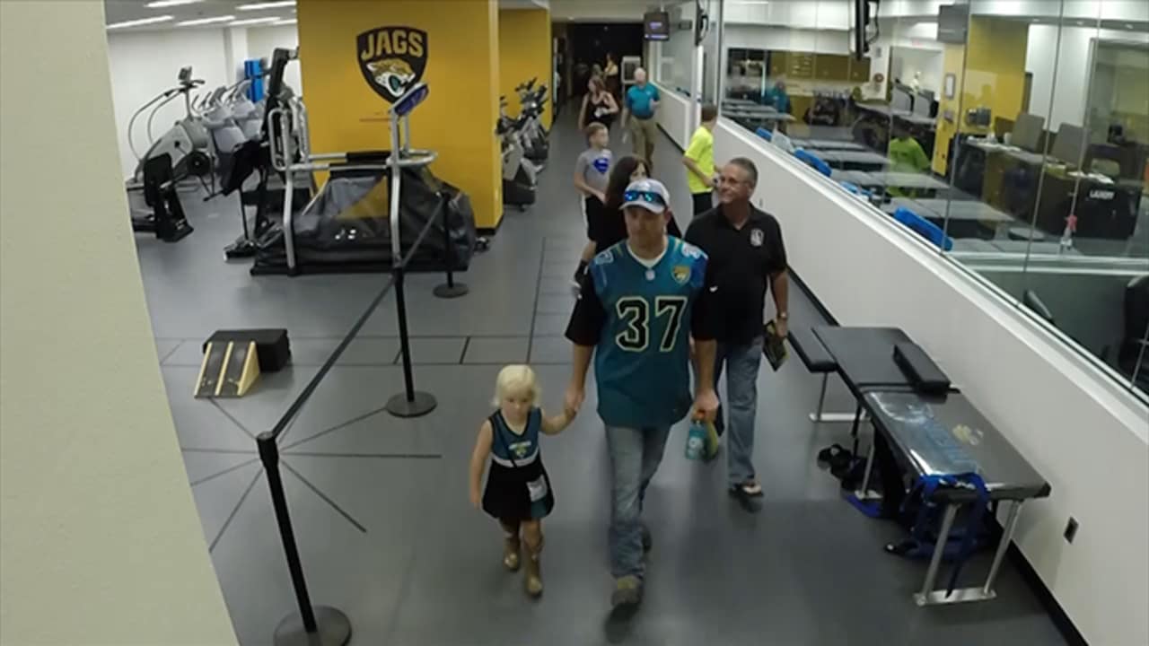 Jaguars launch public tours of EverBank Field