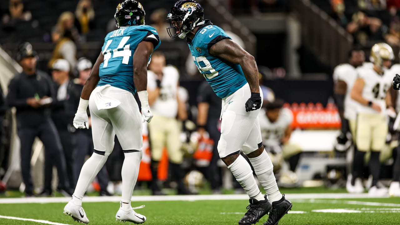 Jacksonville Jaguars defensive end Jihad Ward (6) runs to the ball during  the second half of an NFL football game against the San Francisco 49ers,  Sunday, Nov. 21, 2021, in Jacksonville, Fla.