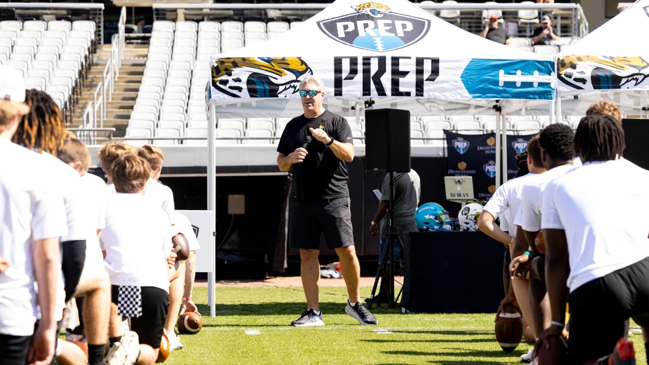 Jacksonville Jaguars Foundation delivers for JAXMVPs - The Resident  Community News Group, Inc.