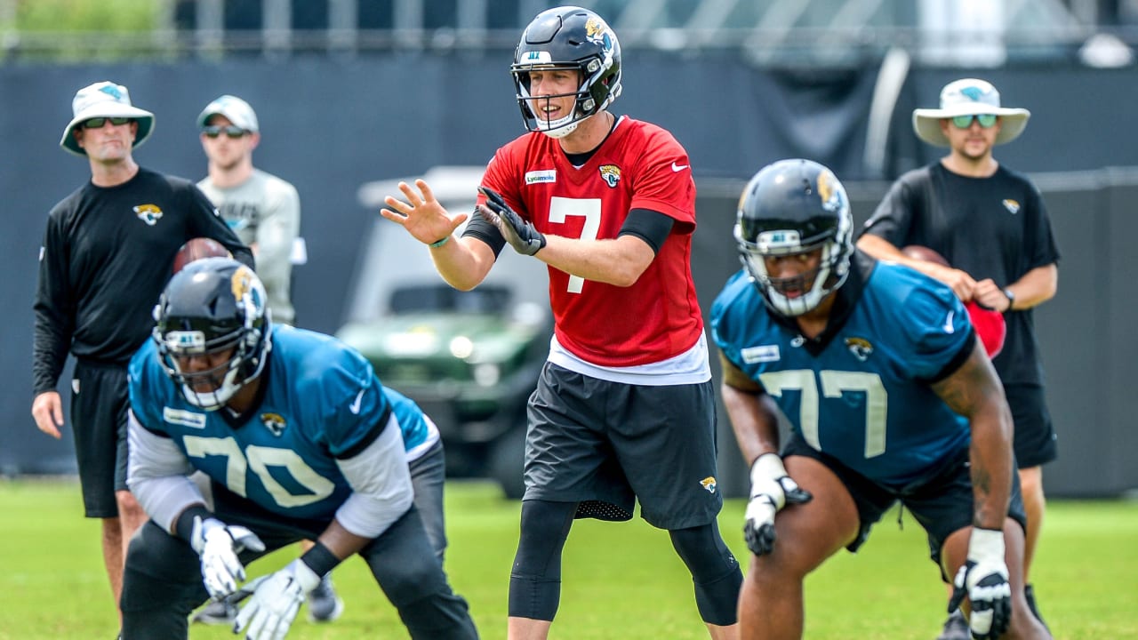 Robertson-Harris: Jaguars' Unified 2023 Pass Rush Strategy