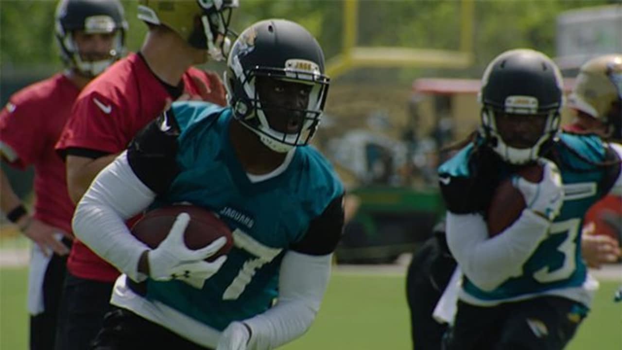 Pads Are On, Zay Jones and Tank Bigsby Shine