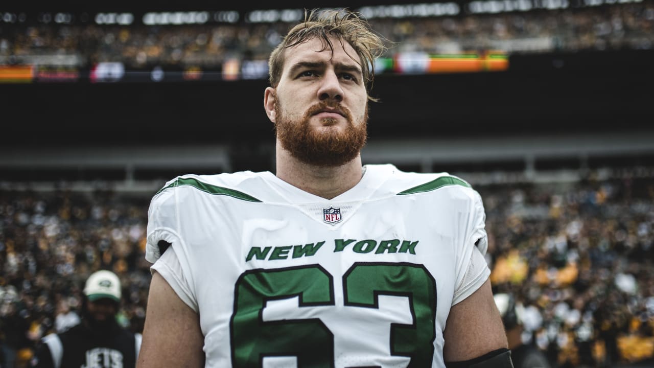 Jets elevate OL Chris Glaser, sign DL Tanzel Smart to practice squad