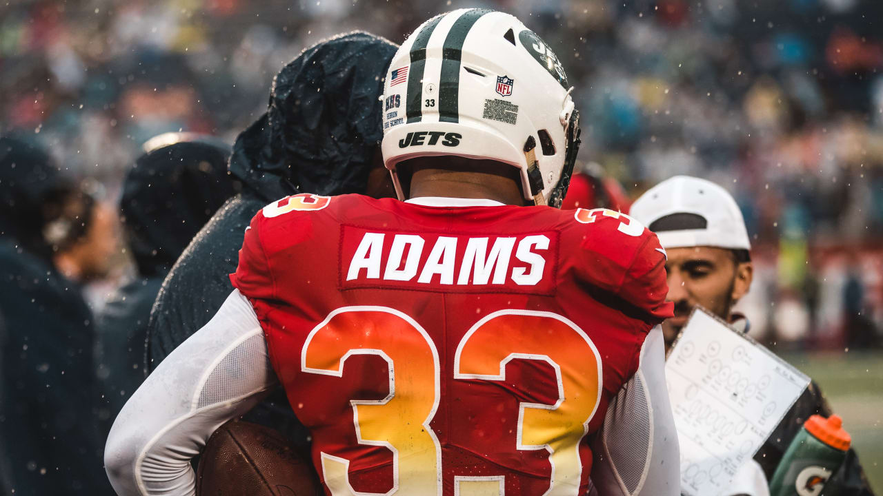 Pro Bowl: Jamal Adams put painful hit on Patriots' mascot