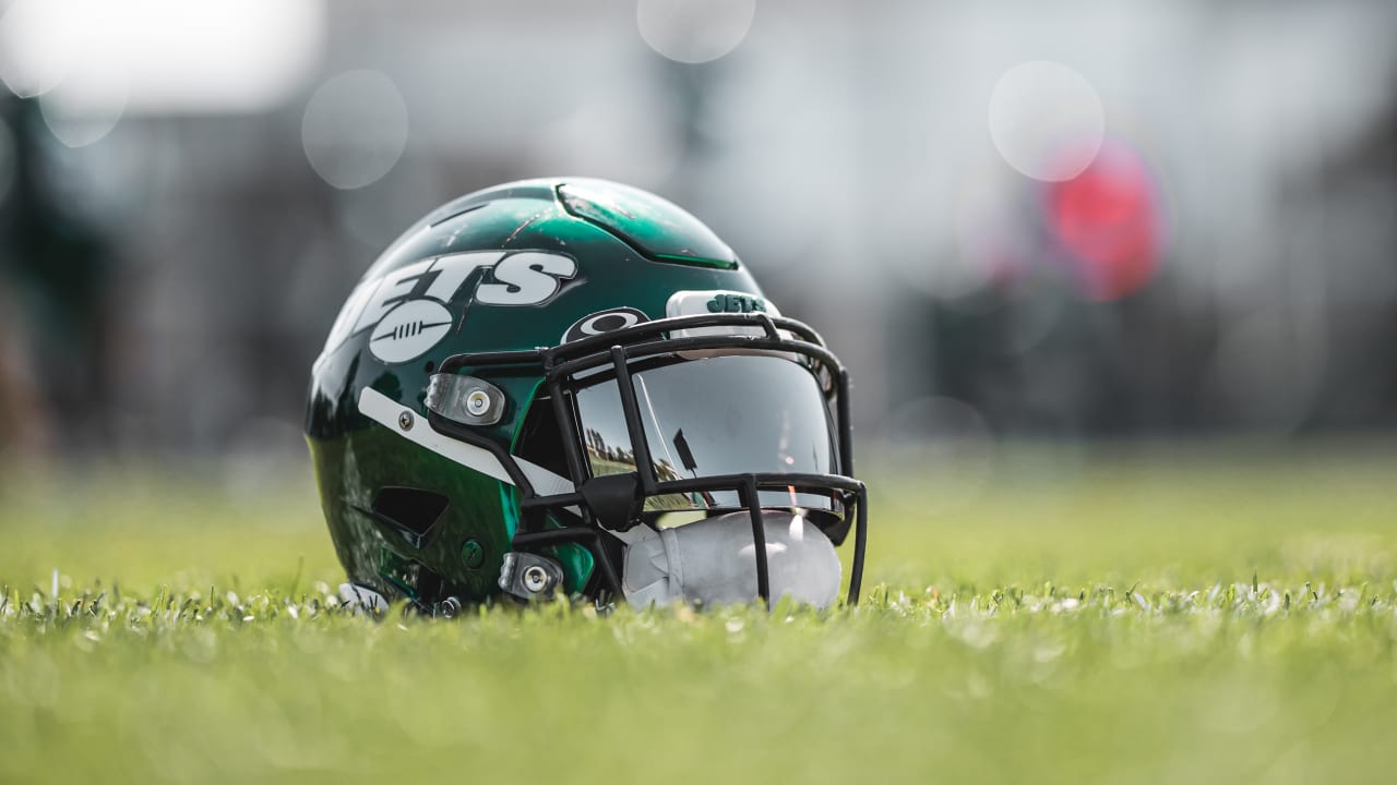 Jets News: NYJ Signs 2 Vets After Day 1 of Training Camp