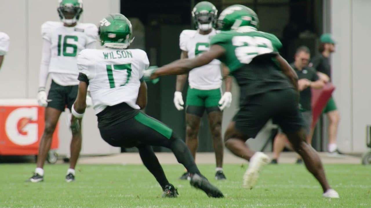 Jets Training Camp Highlight | Garrett Wilson Spin-Move After a Completion from Aaron Rodgers
