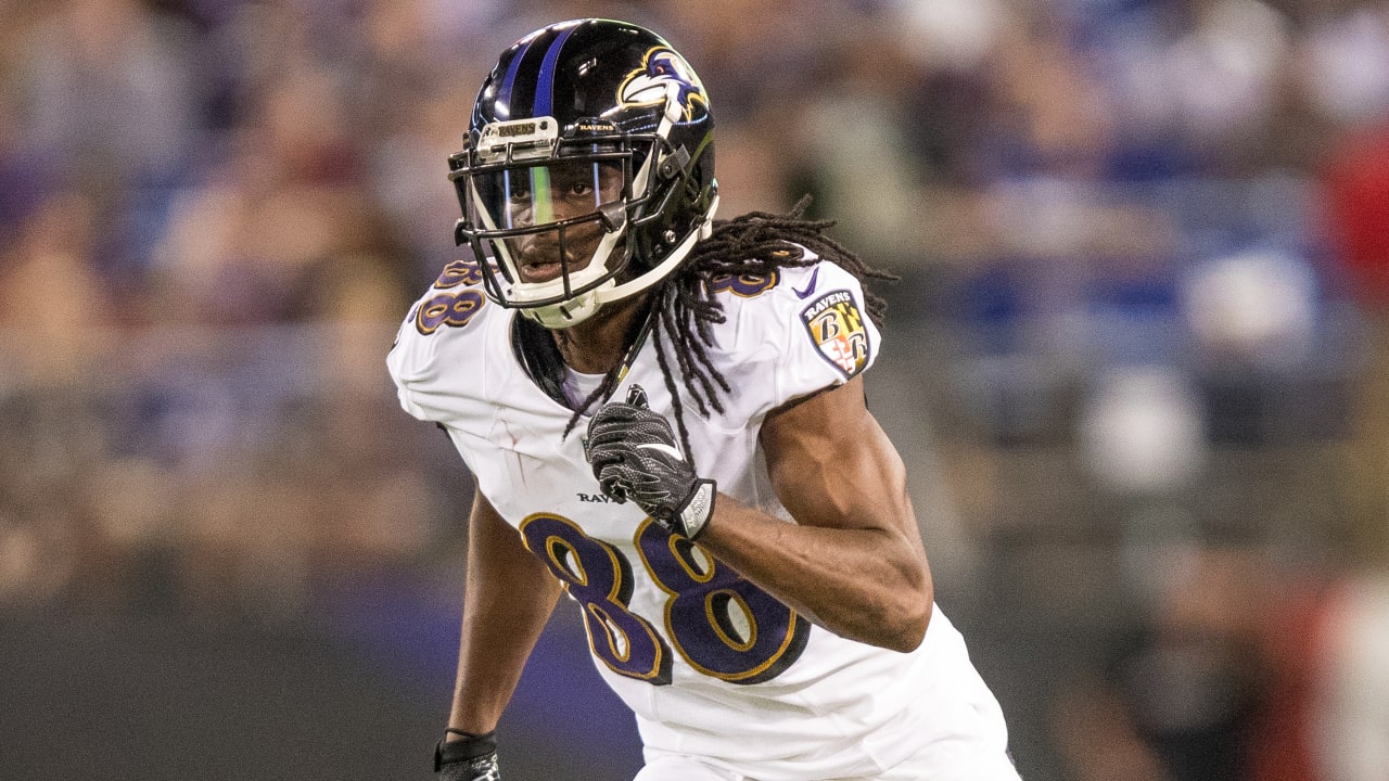 WR Swap Jets Sign Quincy Adeboyejo, Waive J.J. Jones