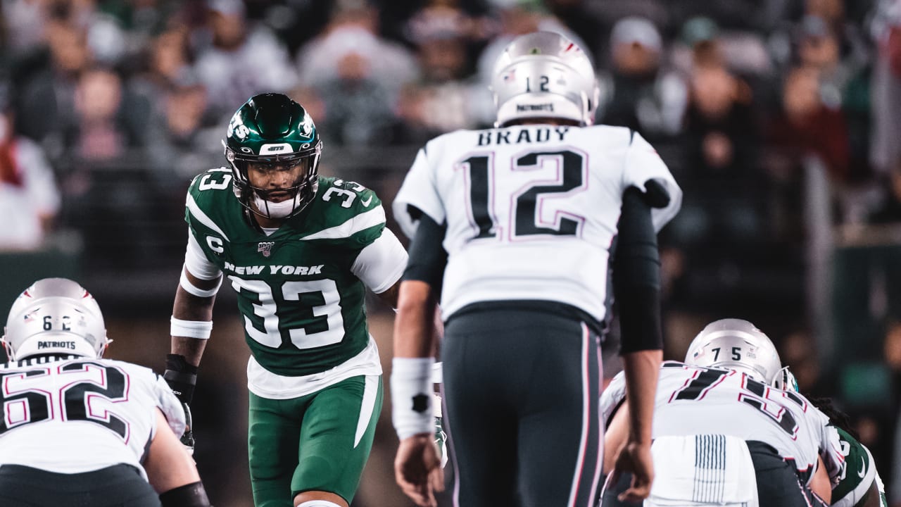 Jets Move Into Playoff Position, 26-20 In Overtime Over Patriots