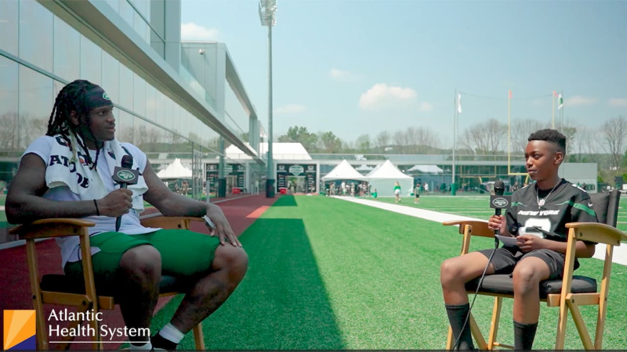 Sauce Gardner, Johnny Reunited at the Pro Bowl Games Inside an Ice Cream  Truck