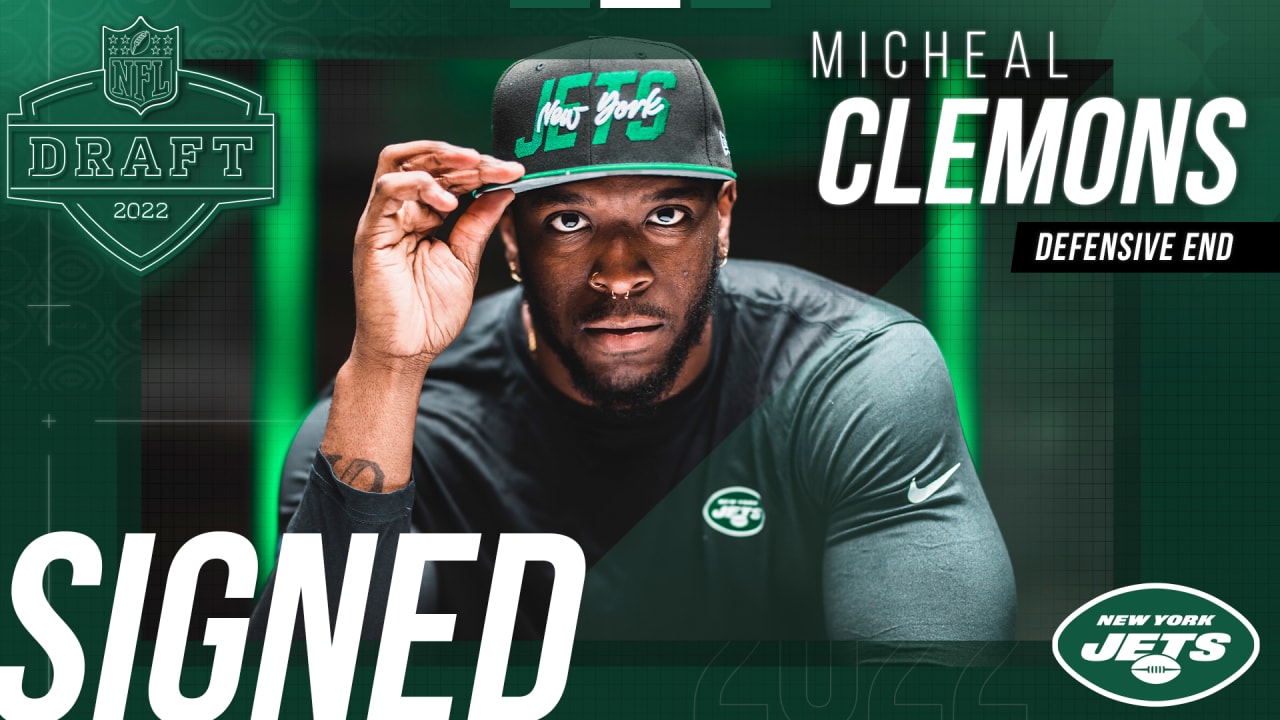 Jets draft 2022: New York selects Micheal Clemons with 117th overall pick -  Gang Green Nation