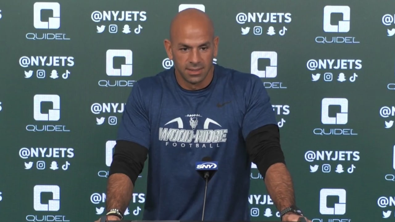 robert-saleh-press-conference-11-4-week-9