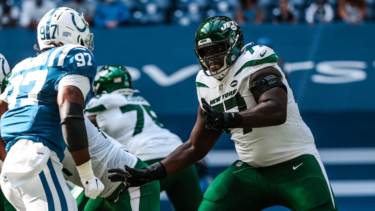 Jets HC Robert Saleh names Mekhi Becton starting right tackle