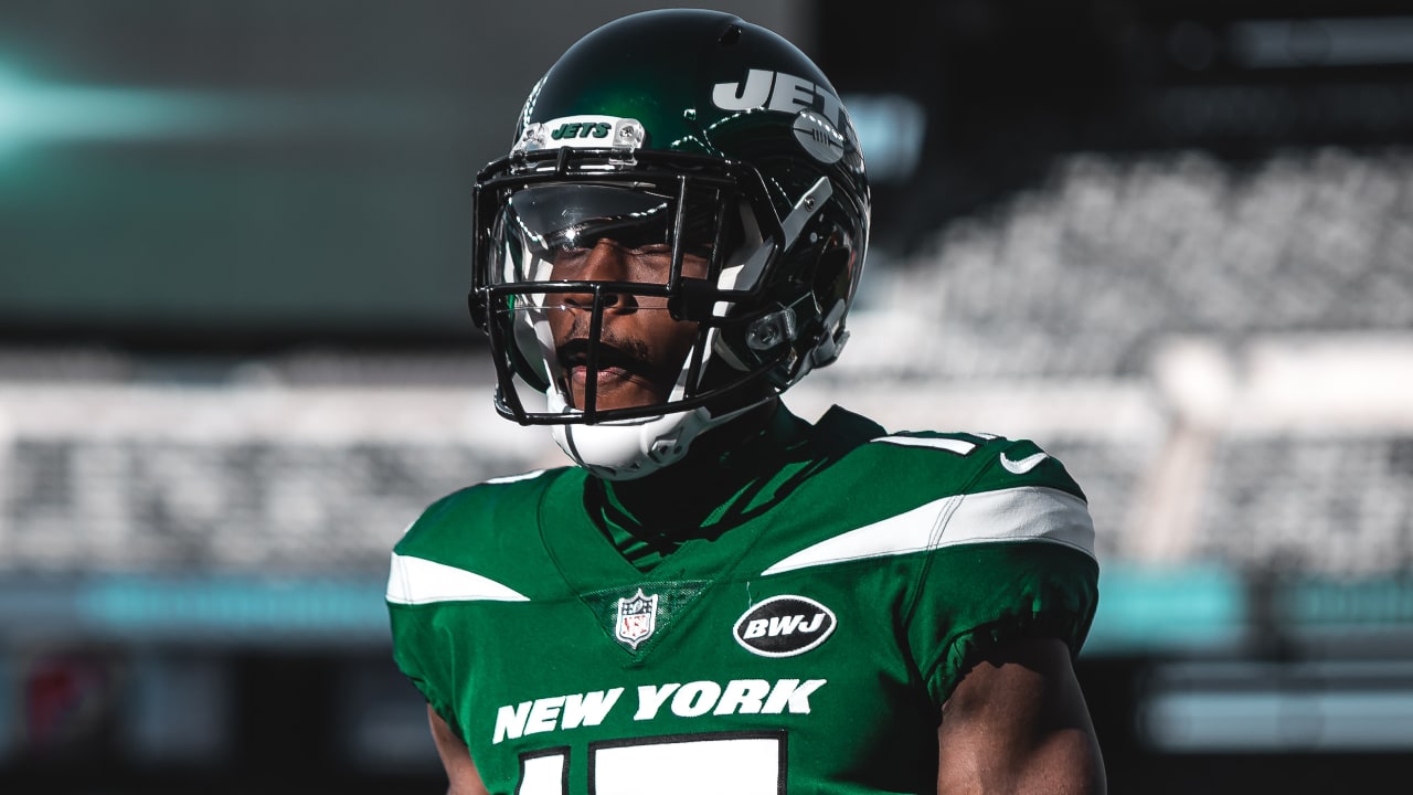 Jets ReSign WR Vyncint Smith