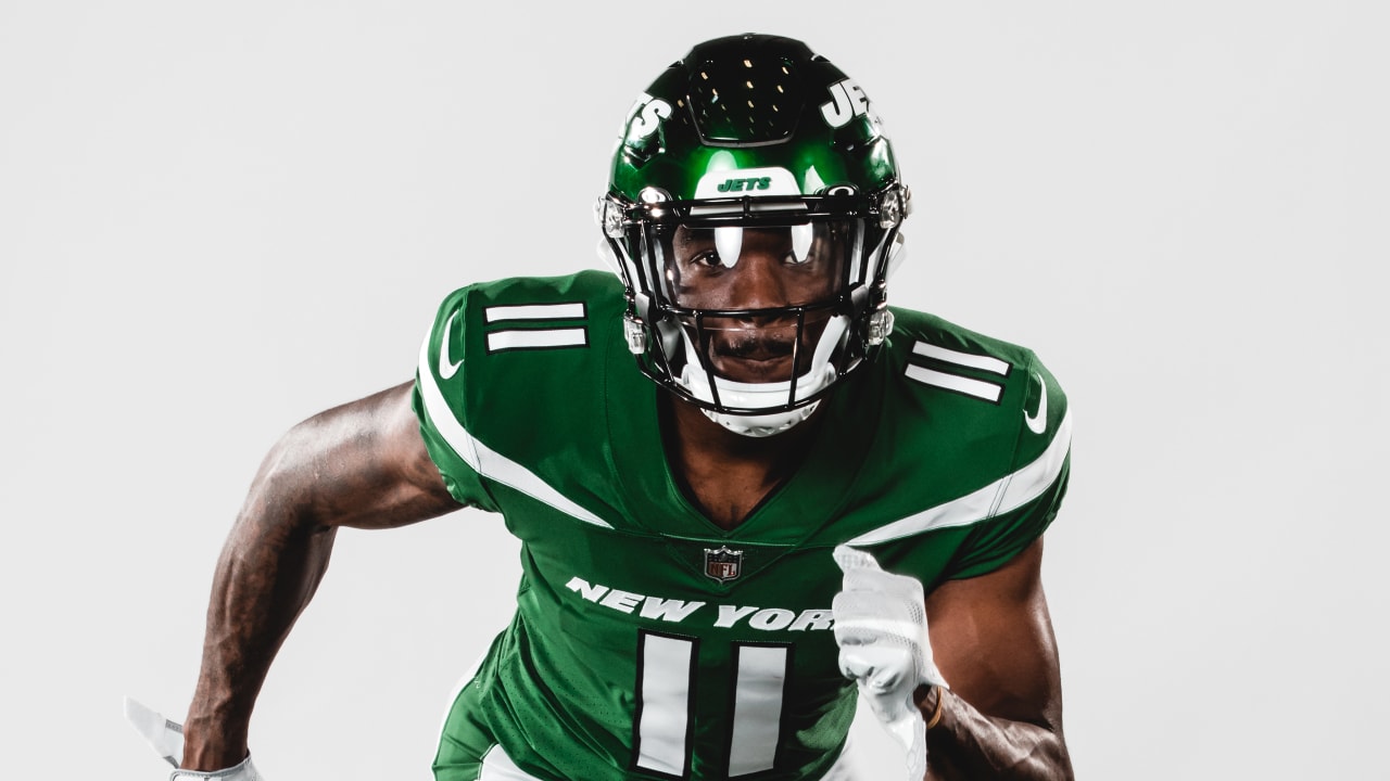 Photos See the Jets Rookies in Uniform for the First Time