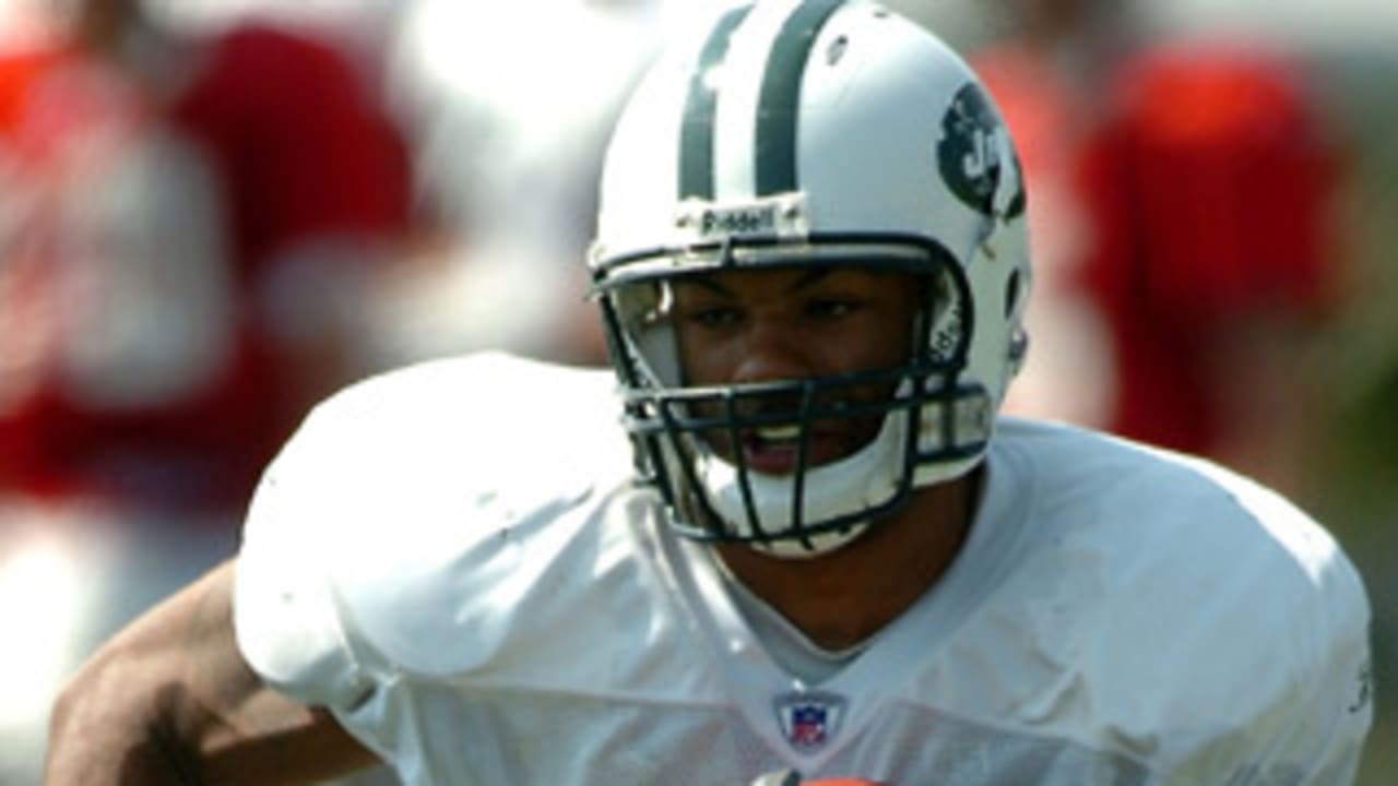 Jets Sign Eight To Practice Squad