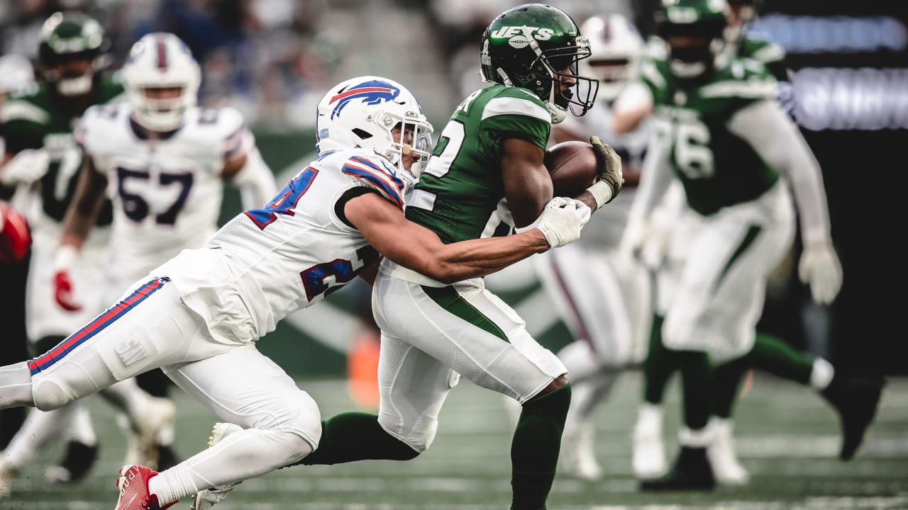 Notebook | Jets Are Likely to Be Without WRs Braxton Berrios and Elijah Moore vs. Bills