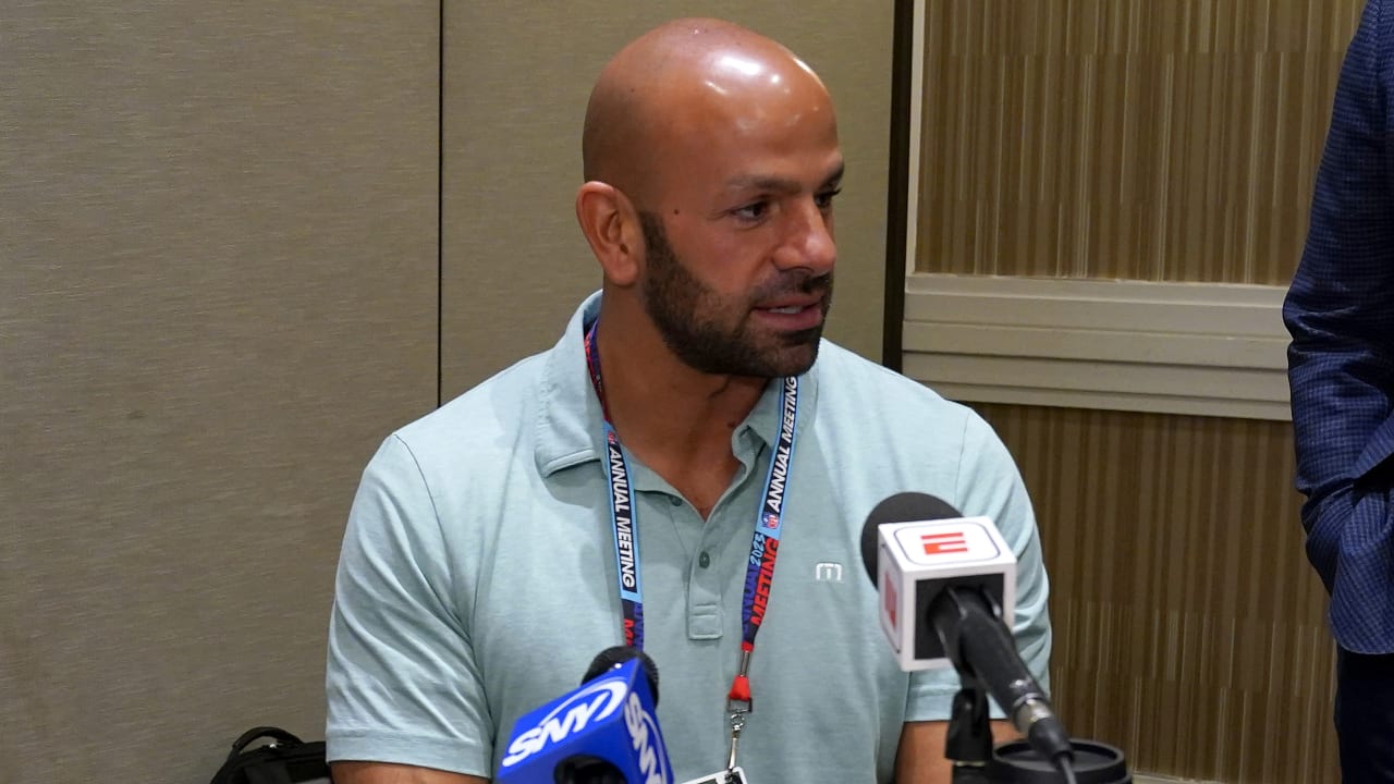 HC Robert Saleh 'Confident' Things Will Work Out in Jets’ QB Plan